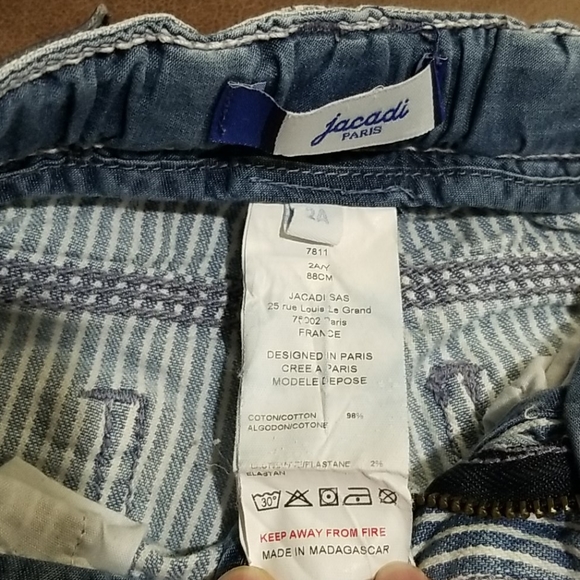 Jacadi Paris 2T Nautical Striped Shorts - Picture 3 of 7